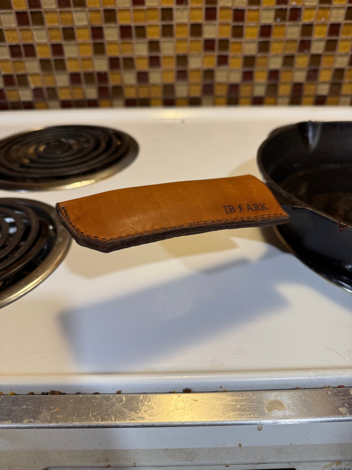 Handcraft Cast Iron Pot handles